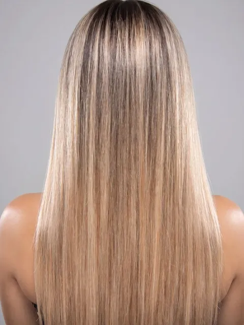 Balayage Dorado — Color en Ester Beauty, Plottier
